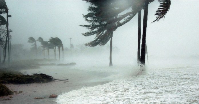 23 people missing after Hurricane Ian sinks in Florida

