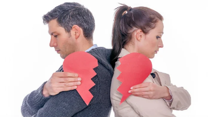 5 signs a relationship can be repaired NZ Relationship Tips: नात्यात वाढलेला दुरावा कमी करायचाय? या 5 खूप महत्त्वाच्या टिप्स