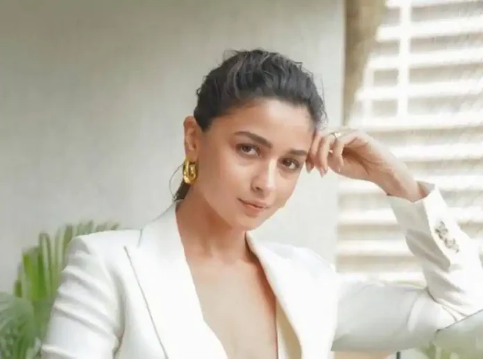 Alia Bhatt Nominated For Ranbir Kapoor's Special Birthday Gift Time 100 Impact Award

