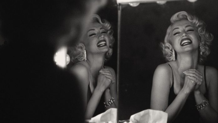 Ana de Armas en Marilyn Monroe martyre.