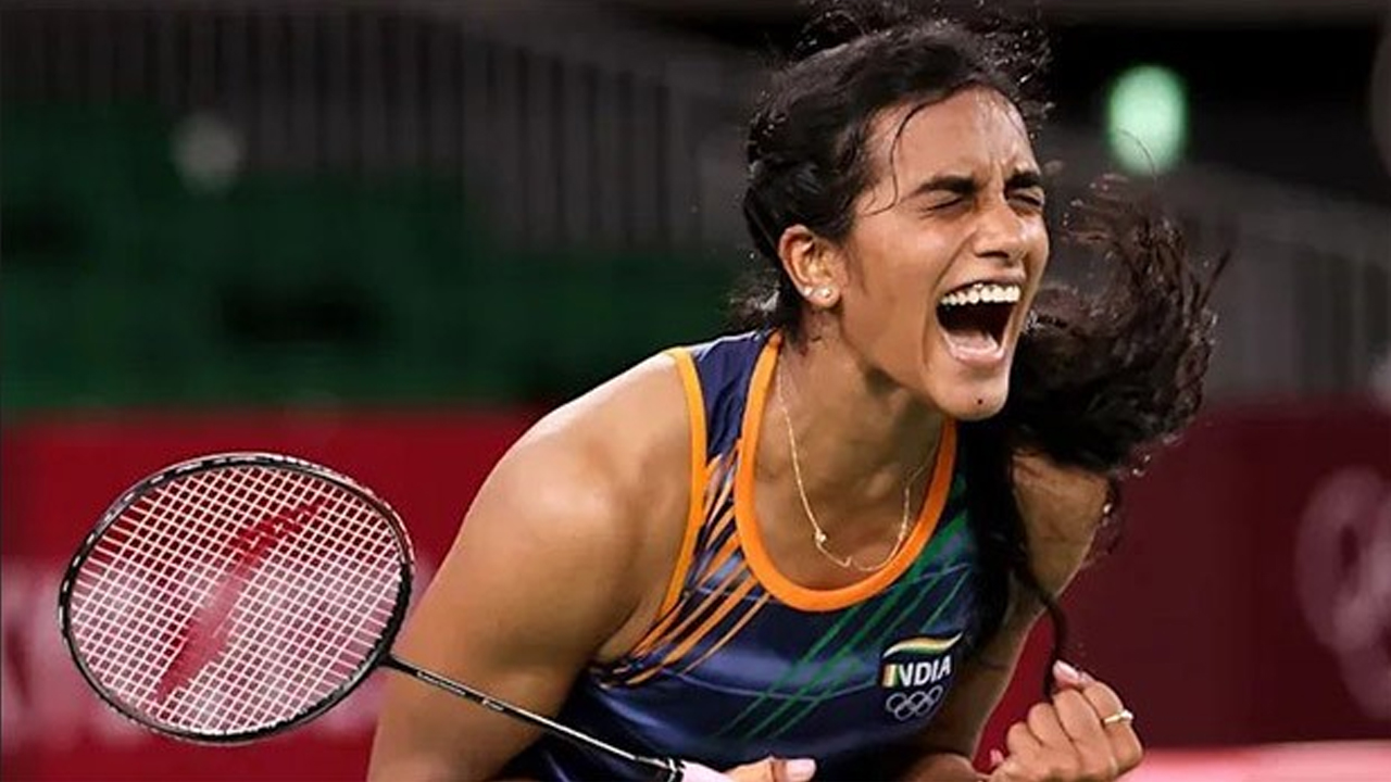 CWG 2022: PV Sindhu wins semi-final ticket, defeats Goh in CWG 2022: PV Sindhu wins semi-final ticket, defeats Goh in style