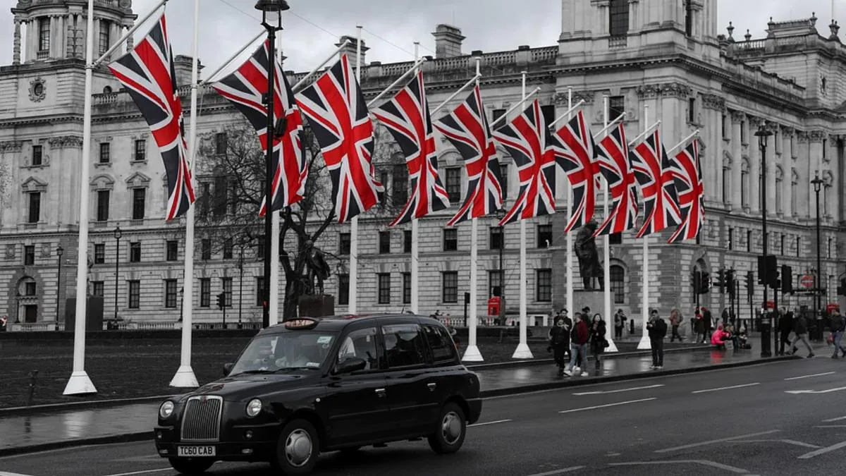 Crypto.com scores a functional license in the UK to provide Crypto.com Scores Functional License in UK to Provide ‘Certain Crypto Asset Services’