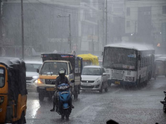 Delhi Heavy Rain Special Report: Rajdhani in water again

