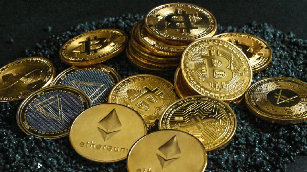 Ethereum soars ahead of upgrade from upcoming 'merge' blockchain to Ethereum Soars Ahead of Upcoming ‘Merge’ Blockchain Upgrade to Energy-Efficient System