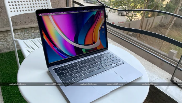 MacBook Air (M1) is priced at Rs. is less than MacBook Air (M1) Teased to Cost Less Than Rs. 70,000 During Flipkart Big Billion Days Sale 2022