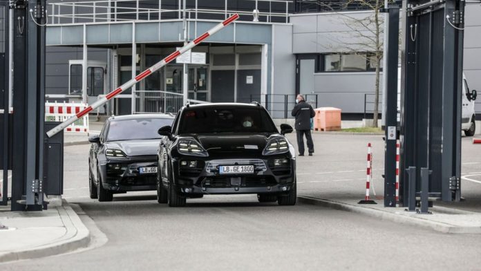 Le Macan 100 % électrique est prêt à conquérir la route à l'issue de la phase de test initiale sur l'autodrome du Centre de développement de Porsche à Weissach.