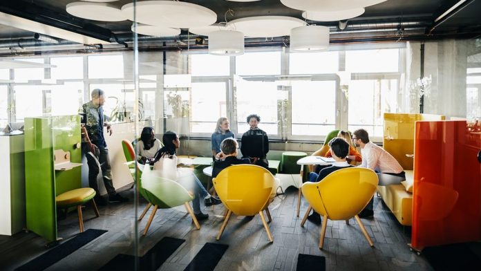 On attend du bureau étendu - physique, à la maison et même virtuel - qu'il offre une solution adaptée à chaque situation de travail.