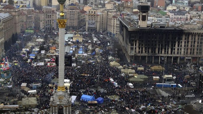 La place de l'Indépendance, à Kiev.