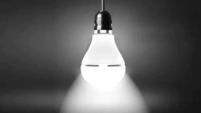Rechargeable LED Bulb: लाईट गेली तरी बल्ब चालूच राहणार, जाणून घ्या 'या' प्रोडक्टबद्दल