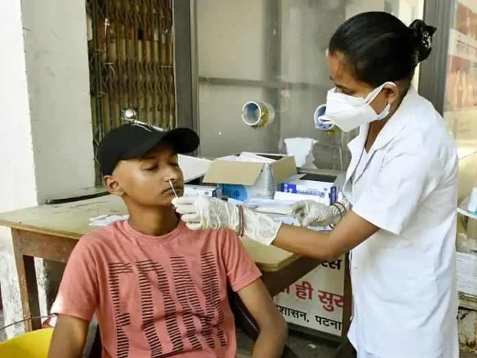 3805 new cases were reported in India in the last 3805 new cases were reported in India in the last 24 hours and 5069 were cured.