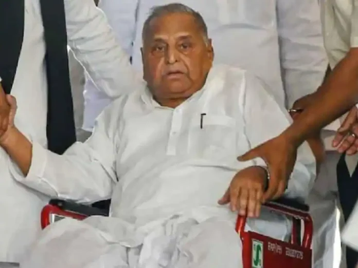 After Mulayam Singh Yadav's health deteriorated, he was shifted to After Mulayam Singh Yadav's health deteriorated, he was shifted to the ICU of Medanta Hospital, Gurugram.