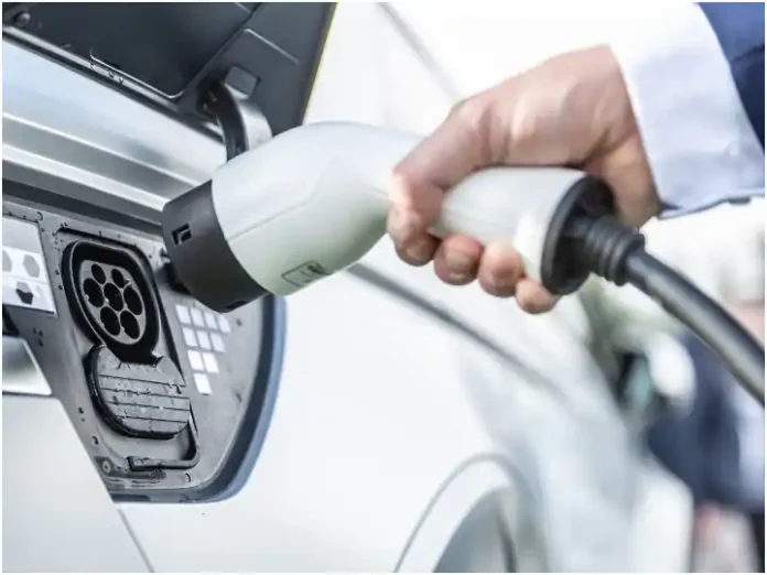  How long does an electric car battery last, what to do if the battery is bad?  Know full details

