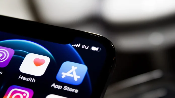 PM Narendra Modi launched 5G network in your mobile phone 5G तुमच्या मोबाईलमध्ये चालणार का? असं करा चेक
