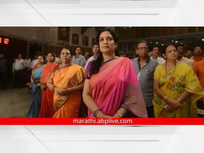Shiv Sena Rashmi Thackeray is taking part in active politics BMC elections Maharashtra Marathi News 


